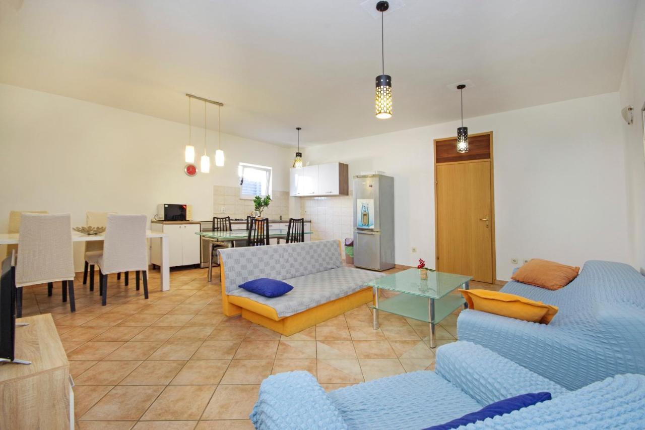 Apartments Makarska Exterior photo